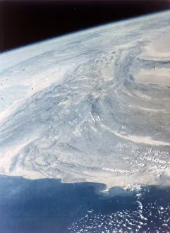 Himalayas Collection: India-Pakistan boundary seen from aboard the second Space Shuttle flight, November 1981