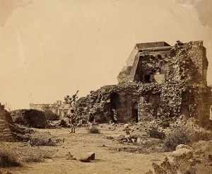 Felix Beato Prints: India: a ruined observatory and battery with distant view of Hindoo Rao's house, c1858