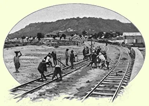 Central Africa Prints: Indigenes travaillant au chemin de fer de la Nigeria du Nord; L'Ouest Africain