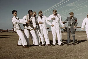 Flying Collection: Instructor explaining the operation of the parachute to students, Fort Worth, Tex. 1942