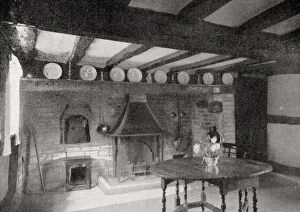 Beams Gallery: Interior of Anne Hathaways Cottage, Stratford-upon-Avon, Warwickshire, England, 1924-1926