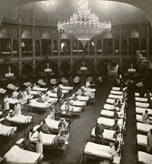 Images Dated 9th April 2009: Interior of the commodious hospital at Brighton, Sussex, World War I