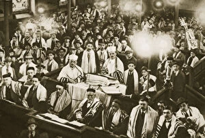 Congregation Gallery: Interior of an East End synagogue during a festival, London, 20th century. Artist