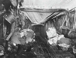 Alaska Prints: Interior of Eskimo hut, 1916. Creator: Lomen Brothers