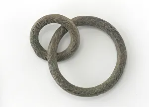 Interlace Prints: Two interlocked rings, Eastern Zhou dynasty, 5th-4th century BCE. Creator: Unknown