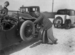 Invicta 4-seat high-chassis tourer of Donald Healey, B&HMC Brighton Motor Rally, 1930