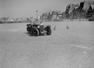 Invicta 4-seater high-chassis tourer of Violette Corderey, Boulogne Motor Week, France, 1928