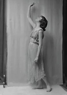 Hopeful Prints: Isadora Duncan dancer, between 1915 and 1923. Creator: Arnold Genthe