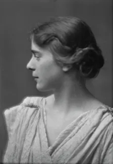 Sleeveless Prints: Isadora Duncan dancer, portrait photograph, between 1915 and 1923. Creator: Arnold Genthe