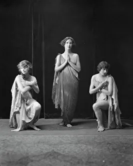 Modern Dance Prints: Isadora Duncan dancers, between 1915 and 1923. Creator: Arnold Genthe