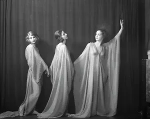 Isadora Duncan dancers, between 1915 and 1923. Creator: Arnold Genthe