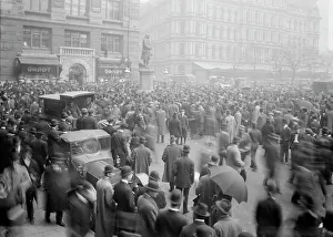 Manhattan Prints: I.W.W. Meeting, Park Row, between c1910 and c1915. Creator: Bain News Service