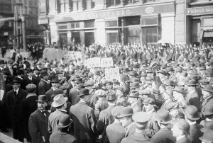 Workers Rights Prints: I.W.W. Meeting, Union Sq. 1914. Creator: Bain News Service