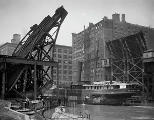 Illinois United States Prints: Jackknife Bridge, Chicago, Ill. c1907. Creator: Unknown