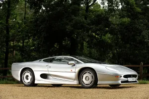 Jaguar Xj220r 1993 Prints: Jaguar XJ220R 1993. Artist: Simon Clay