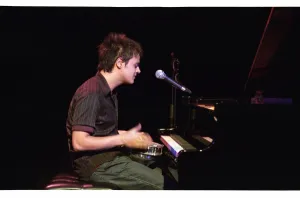 Cullum Prints: Jamie Cullum, Hawth, Crawley, 2004. Artist: Brian O Connor