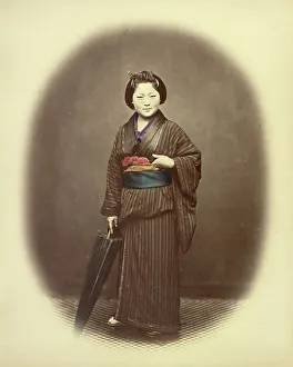 Vignette Prints: Japanese Girl, 1866-1867. Creator: Felice Beato