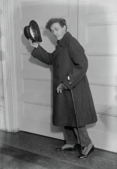 Spats Prints: Jascha Heifetz, 1917. Creator: Bain News Service
