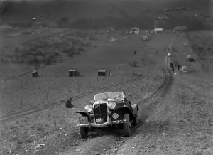 Jensen Prints: Jensen V8 competing in the London Motor Club Coventry Cup Trial, Knatts Hill, Kent, 1938