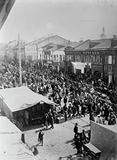 Vendor Prints: Jewish Market, Moscow, 1911. Creator: Bain News Service