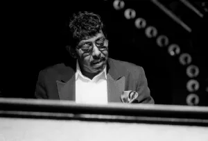 Jimmy Prints: Jimmy McGriff, Top Rank Suite, Brighton, May 1989. Artist: Brian O Connor