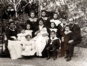 Joan Maragall i Gorina (1860-1911), Catalan poet and essayist, portrait with his family