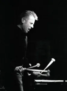 Locke Gallery: Joe Locke, Ronnie Scotts, London, 2001. Artist: Brian O Connor