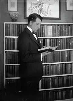 Bookcase Prints: John Barnes Wells, between c1915 and c1920. Creator: Bain News Service