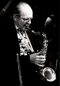 Dame Cleo Gallery: John Dankworth, Ronnie Scotts, London. Artist: Brian O Connor