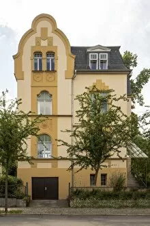 Thuringia Gallery: Jugendstil villa, Cranachstrasse 17, Weimar, Germany, (1905), 2018. Artist: Alan John Ainsworth