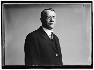 Jule?, between 1909 and 1914. Creator: Harris & Ewing. Jule?, between 1909 and 1914. Creator: Harris & Ewing