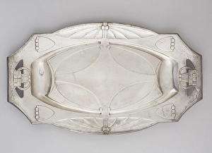 Designs Prints: Juventa Meat Platter, about 1902-1908. Creators: Hans Peter, Juventa Metalware