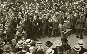 Kaiser Prints: The Kaisers proclamation of war being read out, Berlin, Germany, 4 August 1914