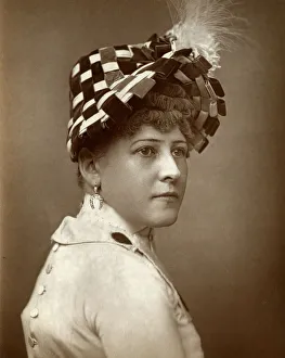 St James Photographic Co Prints: Kate Munroe, actress, 1883. Artist: St Jamess Photographic Co