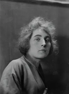 Dishevelled Prints: Kelly, Olive, Miss, portrait photograph, 1917. Creator: Arnold Genthe