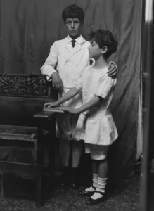 Kennerley Mitchell Prints: Kennerley, Richard and Morley, portrait photograph, 1912 or 1913. Creator: Arnold Genthe