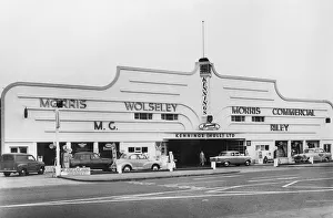 Art Deco Gallery: Kennings Garage in Hull 1964. Creator: Unknown