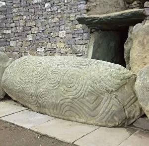 Leinster Gallery: Kerbstone at the entrance to a passage grave, 26th century BC