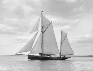 The ketch Palatina under way, 1911. Creator: Kirk & Sons of Cowes