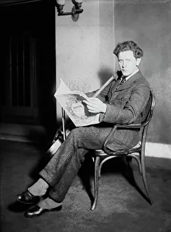 Cellist Prints: Kindler, between c1915 and c1920. Creator: Bain News Service