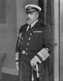 Images Dated 23rd January 2009: King Edward VII, as a Yachtsman, 1910