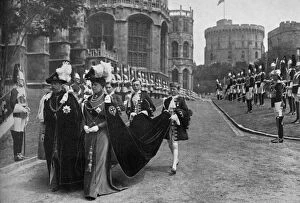 Hm Queen Mary Gallery: King George V and Queen Mary in the Garter Procession at Windsor, 1913, (1951)