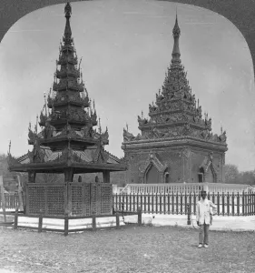 Mandalay Prints: King Mindons Tomb, Royal Palace, Mandalay, Burma, 1908. Artist: Stereo Travel Co