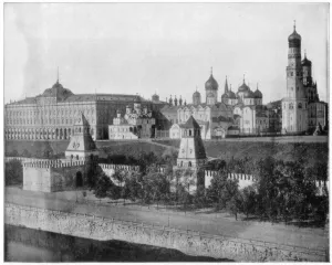 Red Square Prints: The Kremlin, Moscow, late 19th century. Artist: John L Stoddard