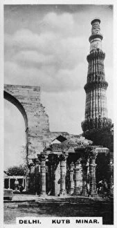 Images Dated 4th June 2007: Kutb Minar, Delhi, India, c1925