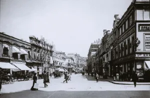 Blacksmiths Bridge Gallery: Kuznetsky Most in Moscow, 1919