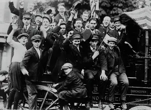 L strike - Boston, between c1910 and c1915. Creator: Bain News Service