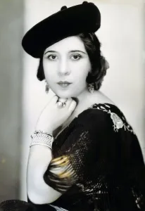 LA Argentinita, Encarnacion Lopez