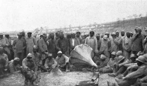Phonograph Prints: La Bataille de la Somme; La prise de la Maisonnette: les Senegalais autour d'un phonographe