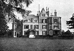 Biaches Hauts De France France Prints: La Bataille de la Somme; Le chateau de la Maisonnette